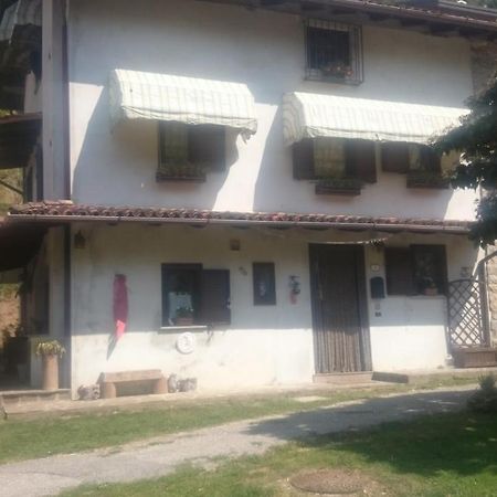 B&B In Fattoria Frisanco Bagian luar foto
