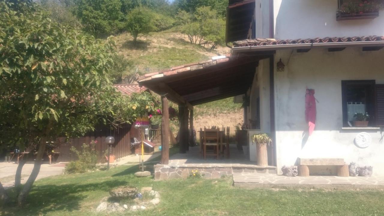 B&B In Fattoria Frisanco Bagian luar foto